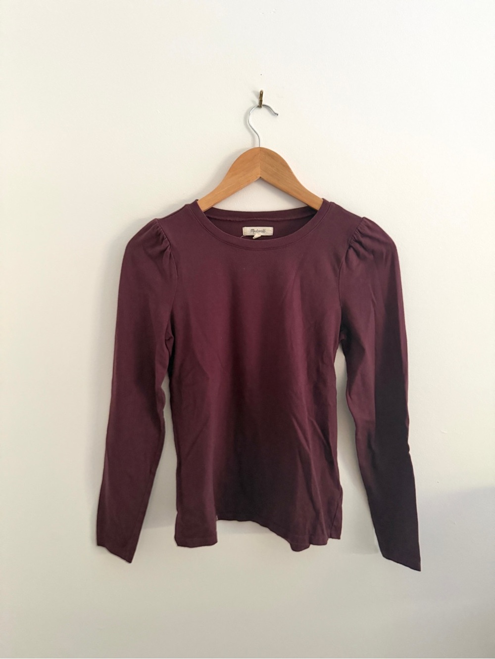 Madewell • Long Sleeve Puff Shoulder Top in Burgundy